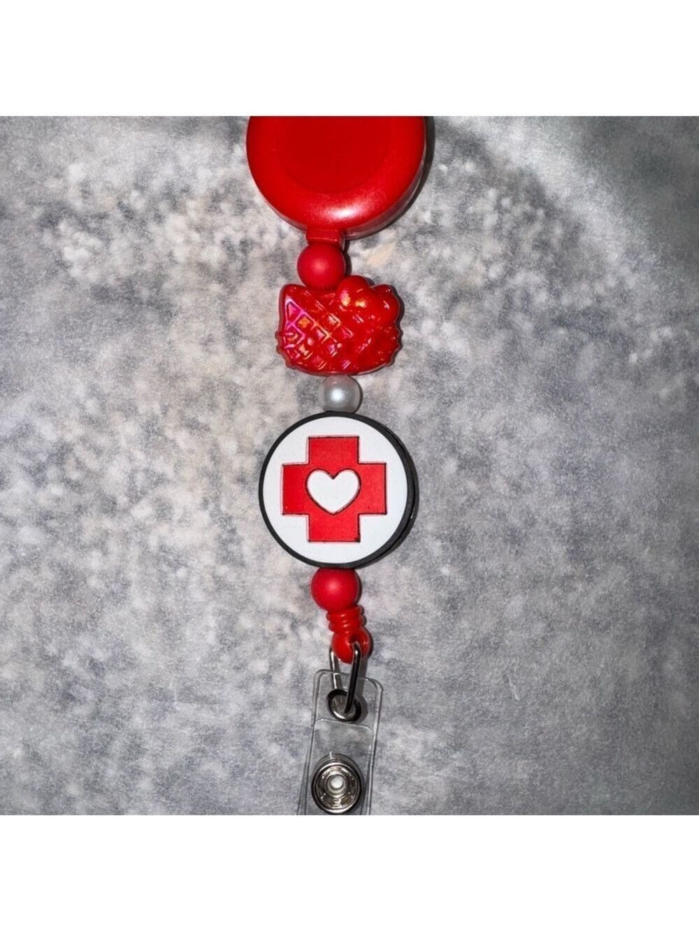 Red Heart Hello Kitty Badge Reel